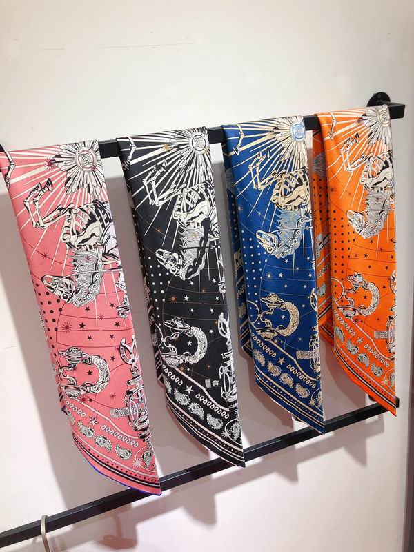 Hermes silk Scarf 90X90cm E21